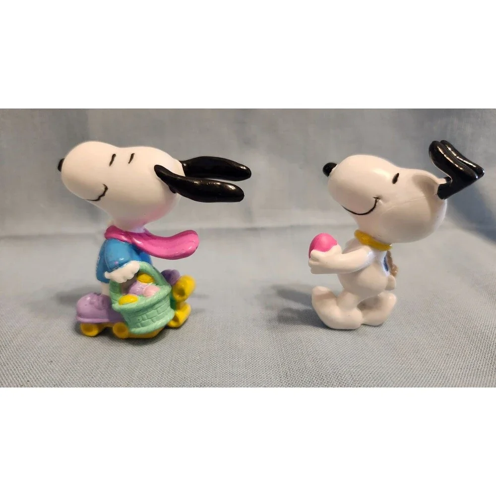 Vintage Lot of 13 Peanuts Snoopy PVC Figures Whitman with two extras